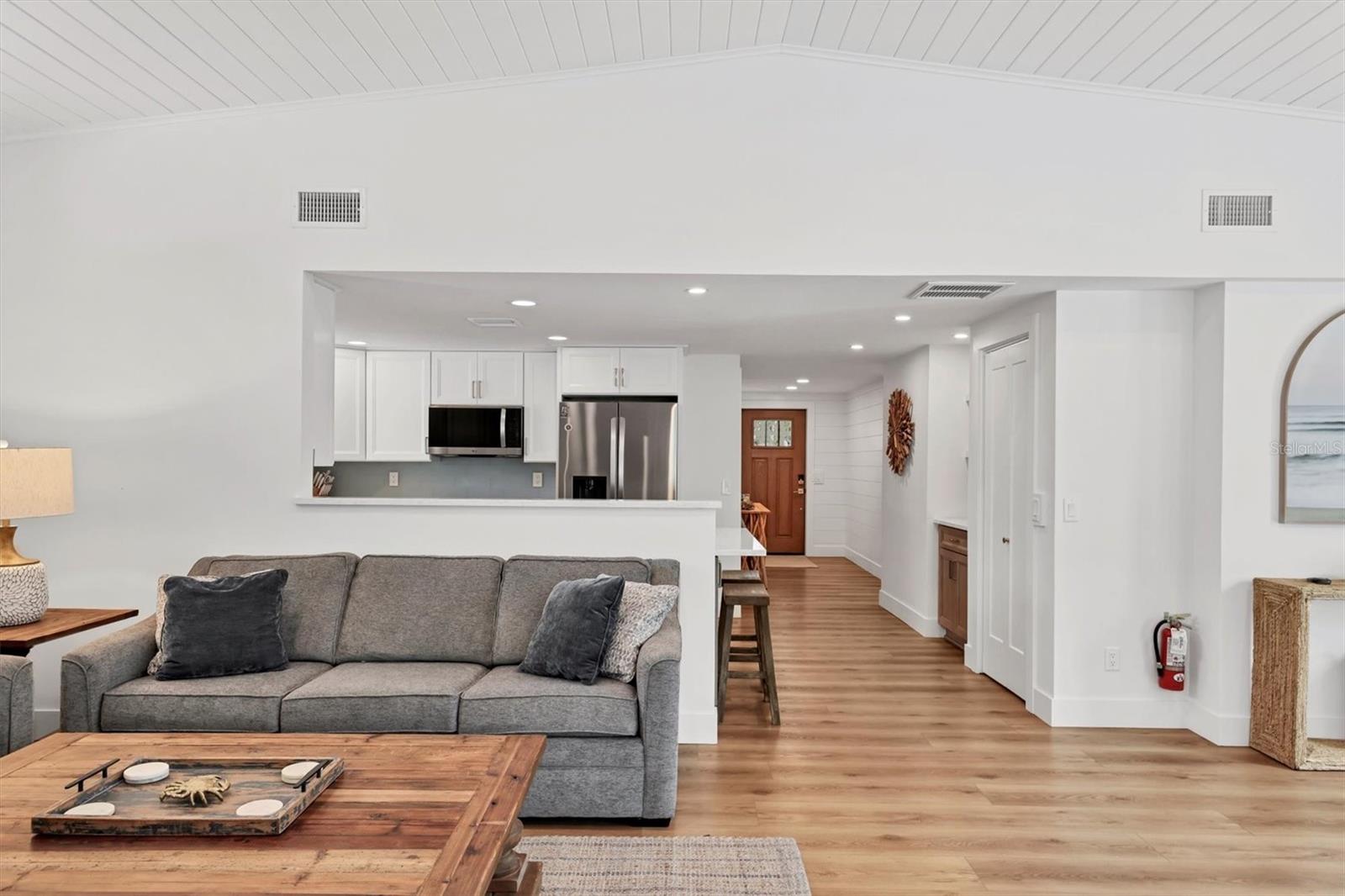 270 GLADIOLUS ST — photo 11