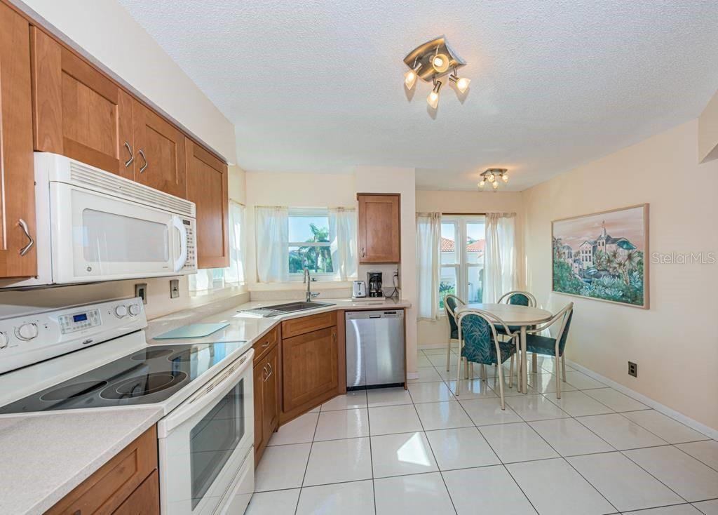 6151 BAHIA DEL MAR BLVD #226 — photo 3
