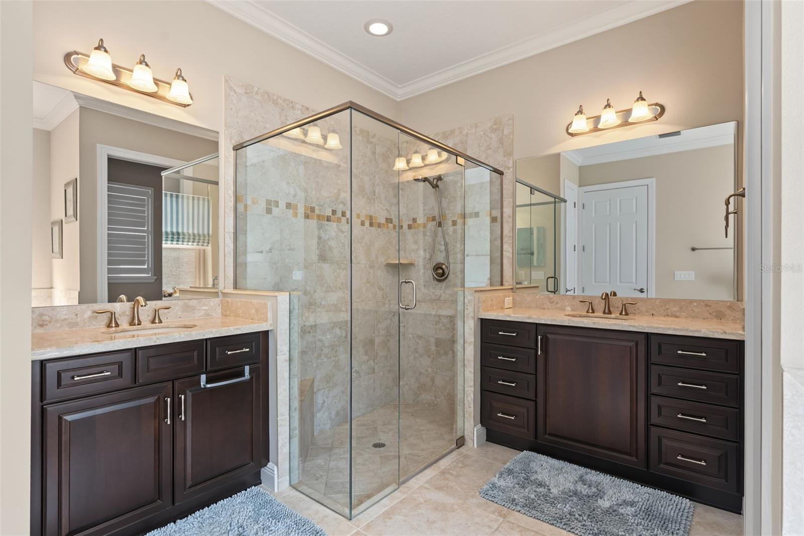 1022 OVERLOOK CT — photo 23