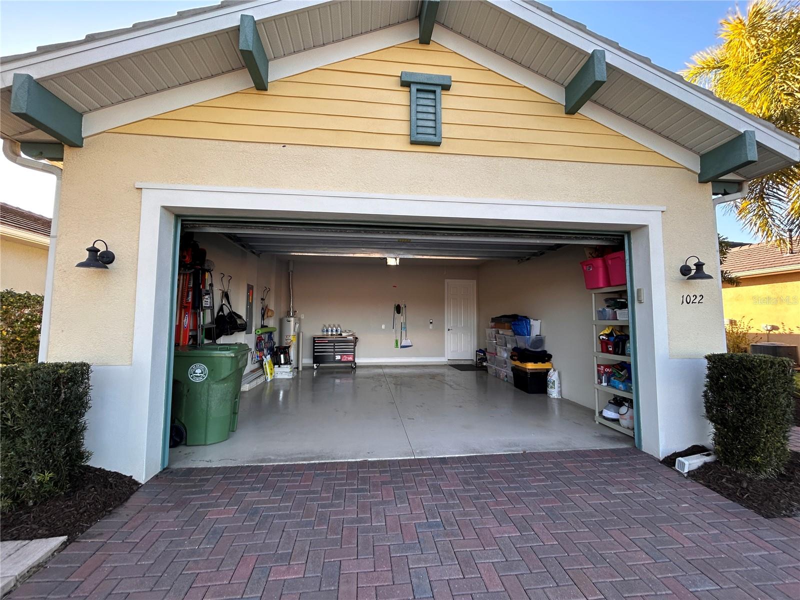 1022 OVERLOOK CT — photo 44