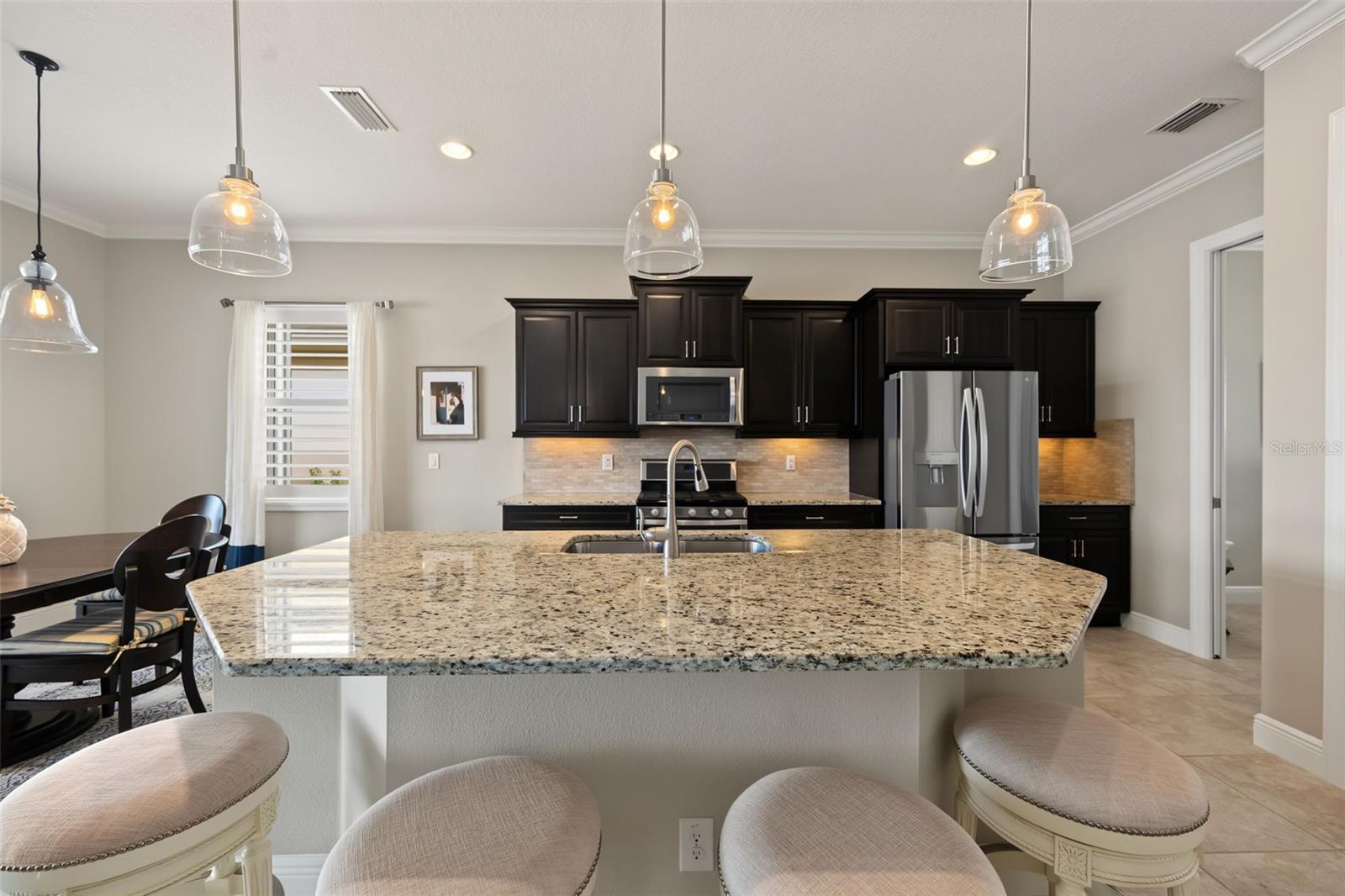 1022 OVERLOOK CT — photo 17