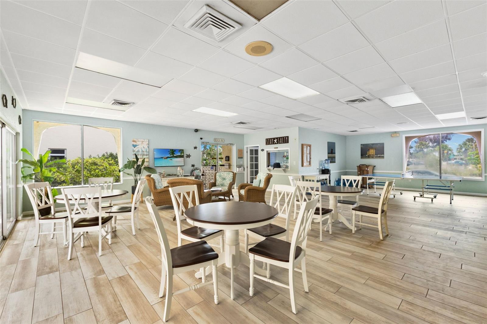 915 BEACH RD #318 — photo 37