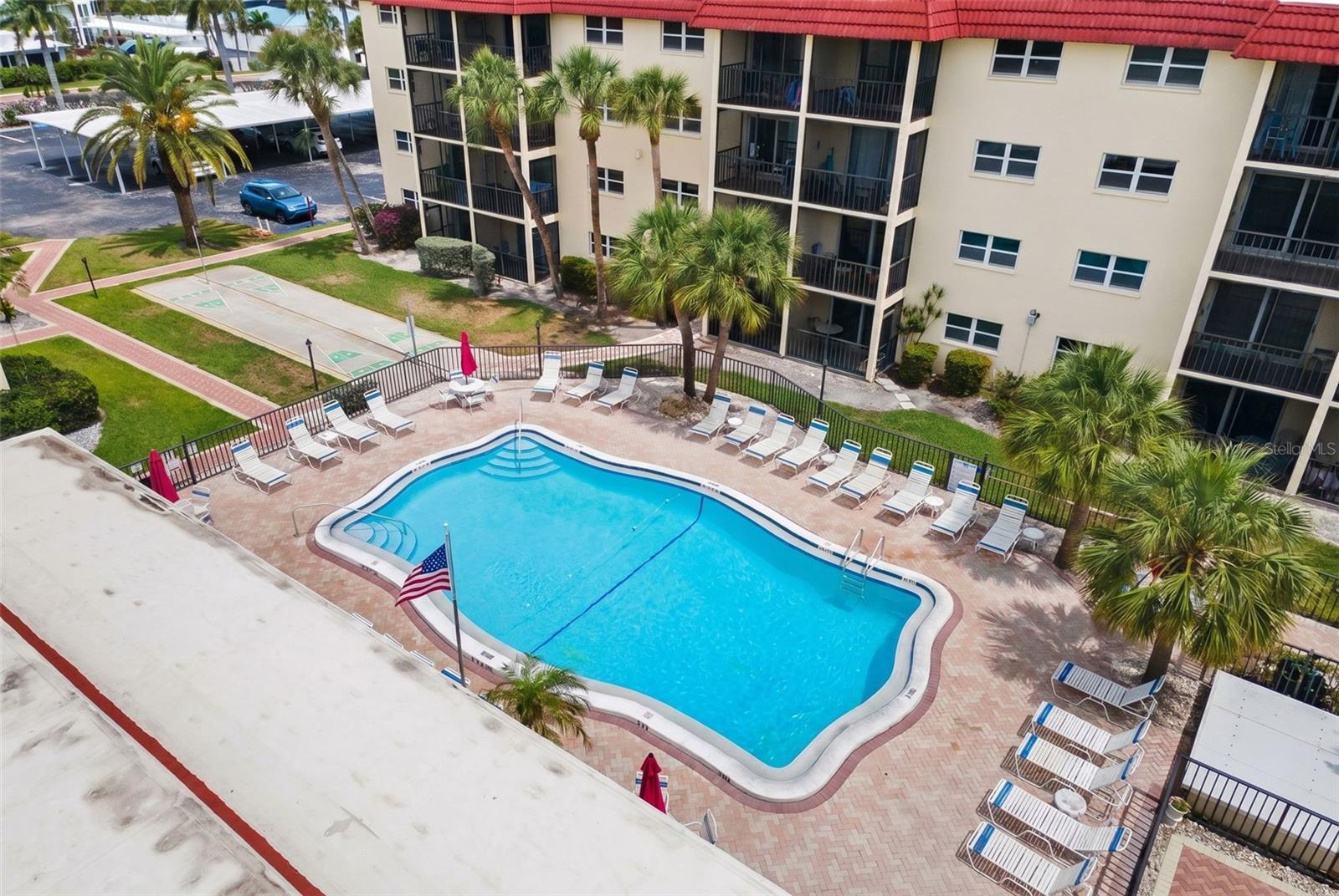 915 BEACH RD #318 — photo 23