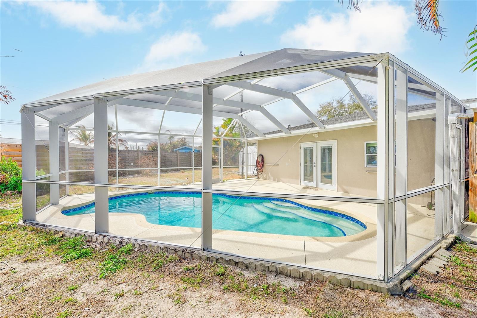 3946 OMEGA CIR — photo 44