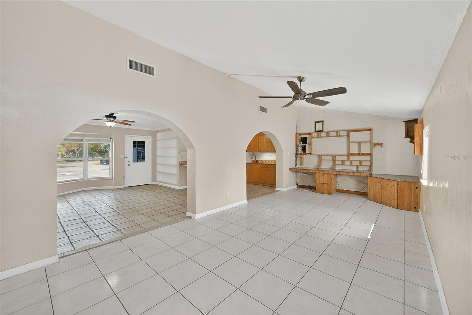 3946 OMEGA CIR — photo 13