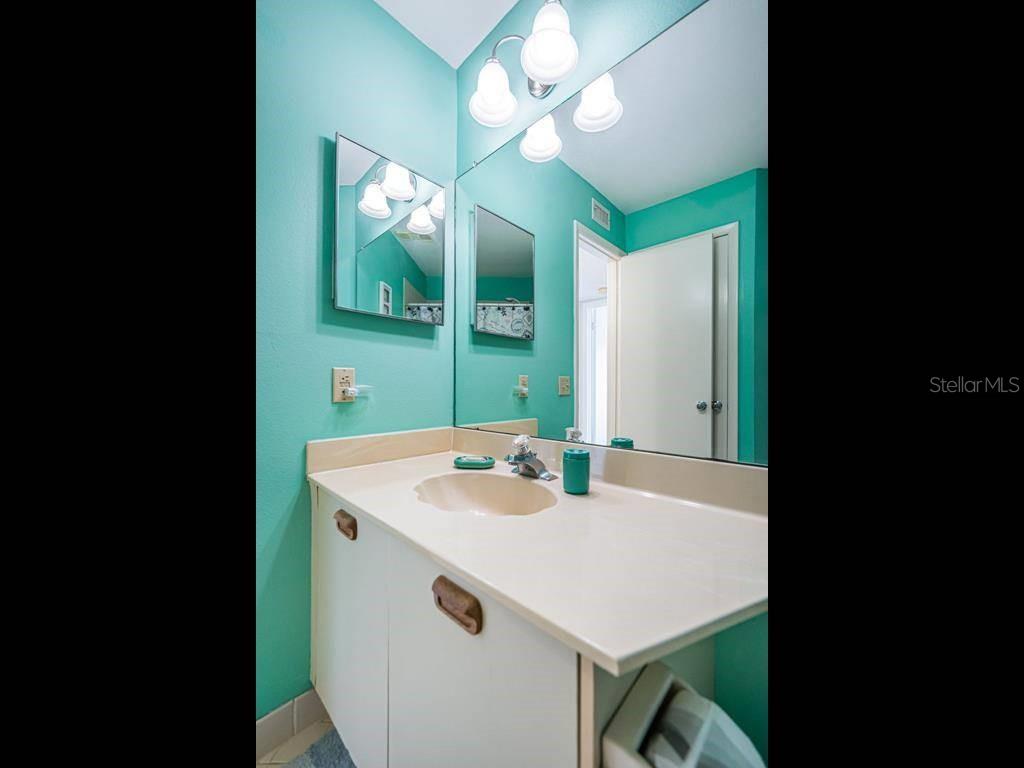 6050 BAHIA DEL MAR CIR #120 — photo 18