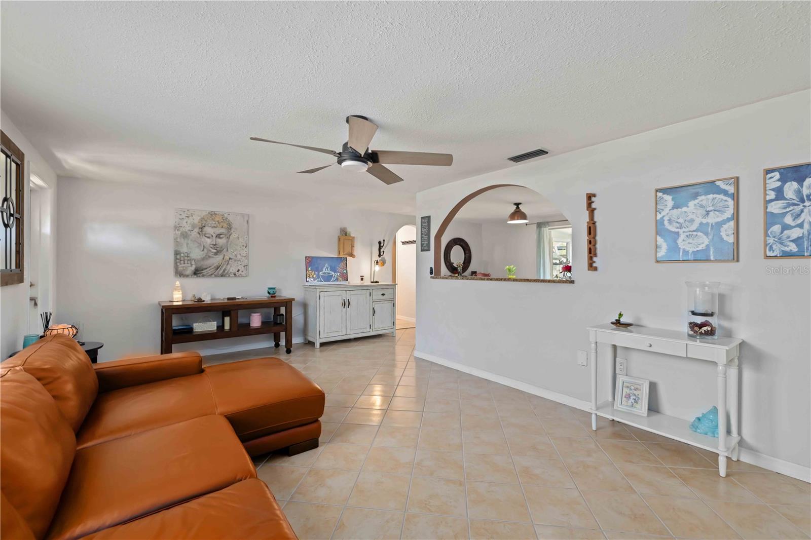 3035 SHAMROCK DR — photo 12