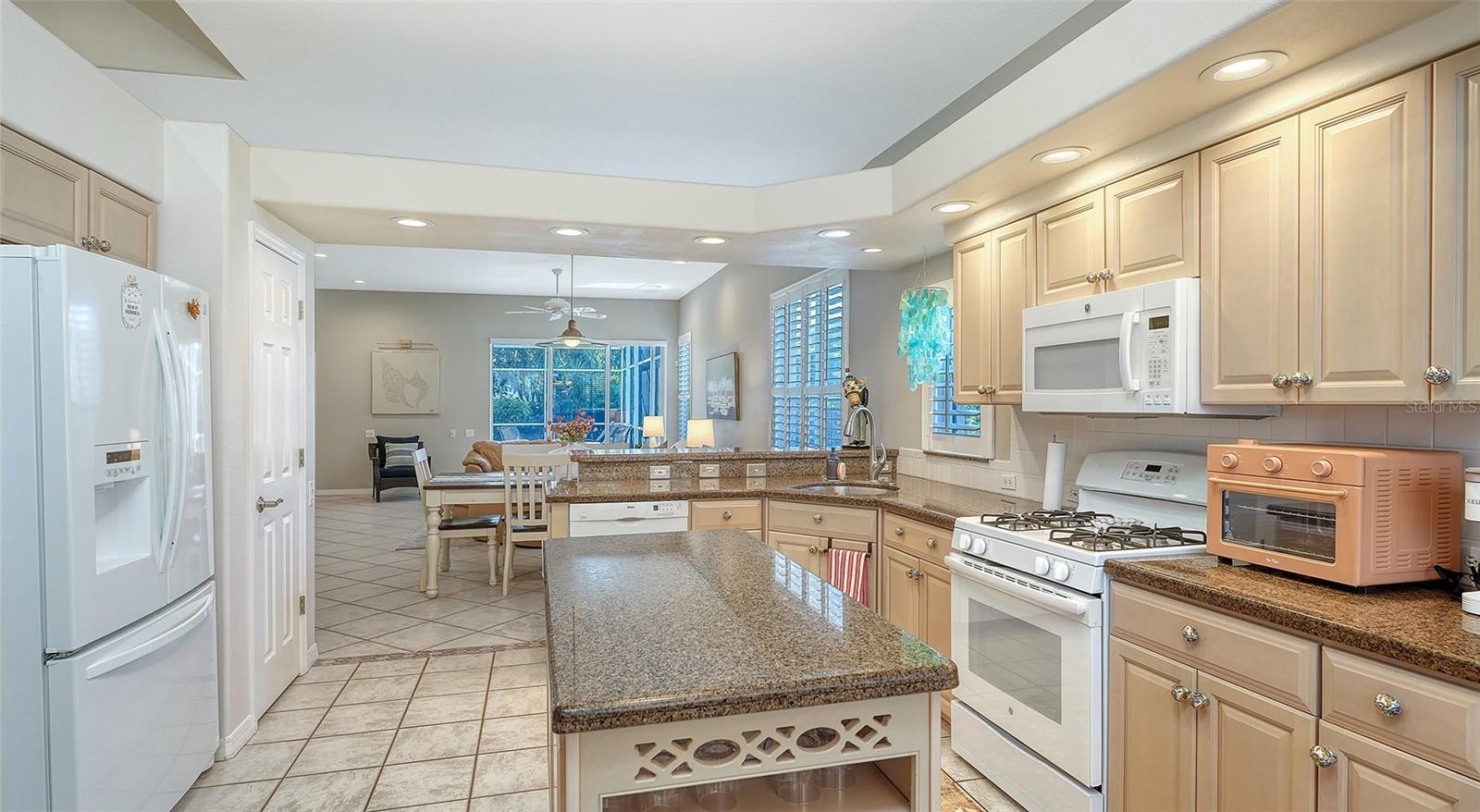 5811 WHITE OAK BAYOU CT — photo 6