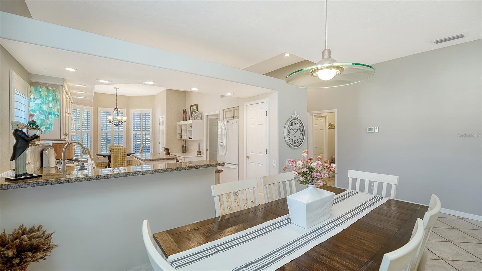 5811 WHITE OAK BAYOU CT — photo 9