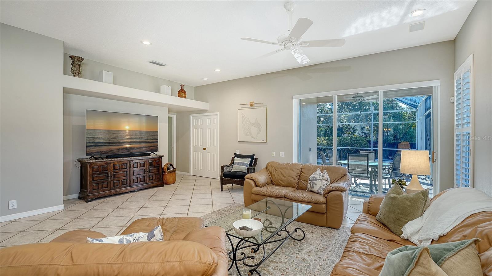 5811 WHITE OAK BAYOU CT — photo 23