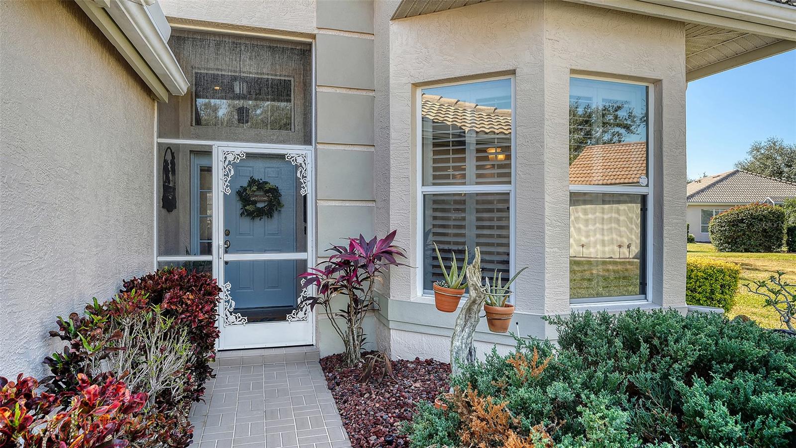 5811 WHITE OAK BAYOU CT — photo 2