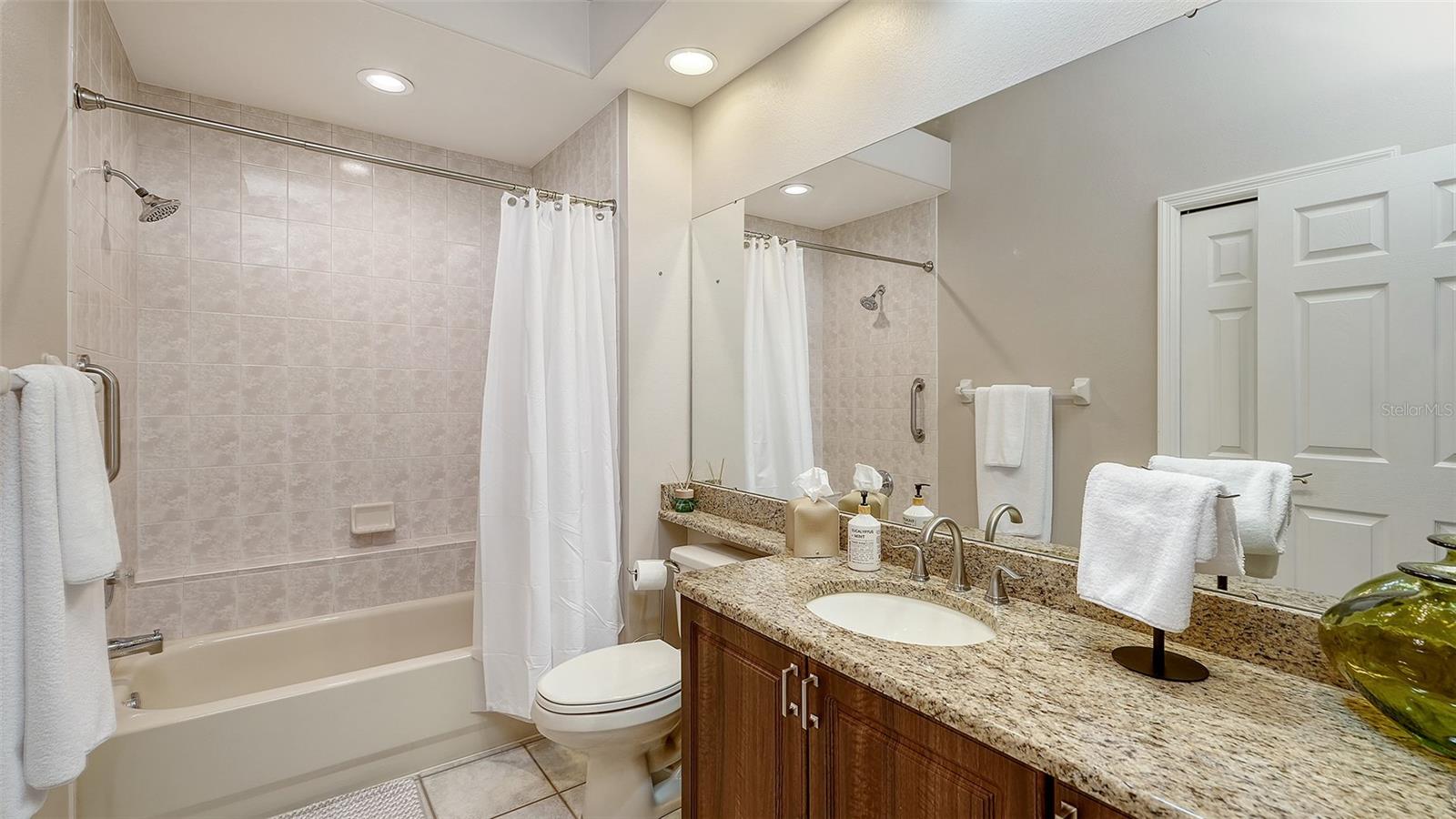 5811 WHITE OAK BAYOU CT — photo 28