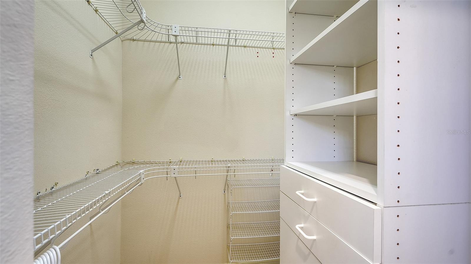 5811 WHITE OAK BAYOU CT — photo 21