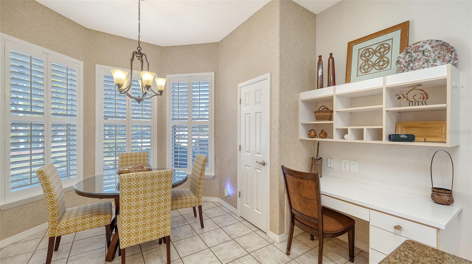 5811 WHITE OAK BAYOU CT — photo 12