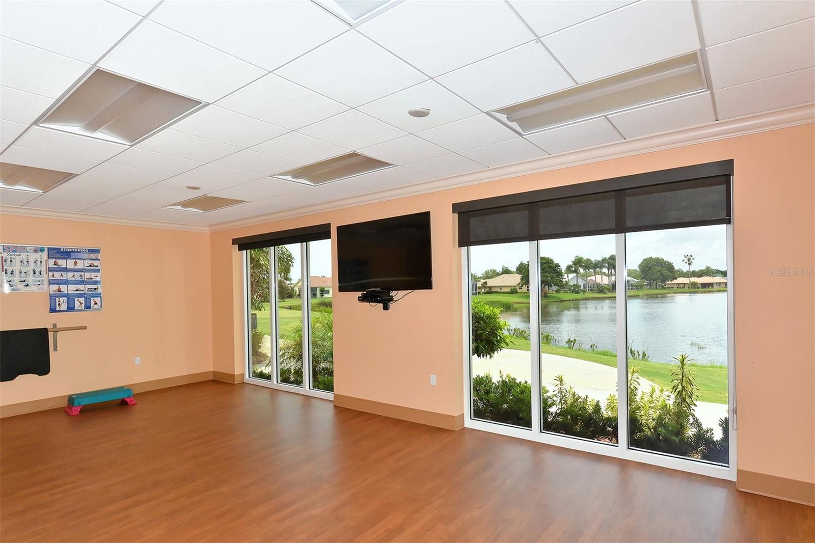 5811 WHITE OAK BAYOU CT — photo 58
