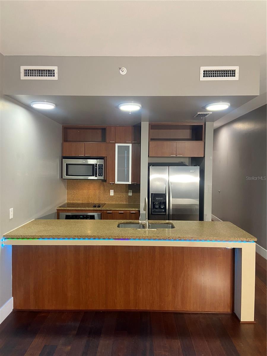 111 N 12TH ST #1411 — photo 3