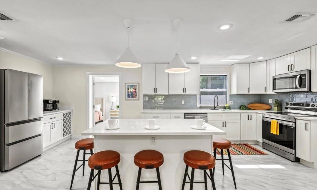 578 COMPANION WAY — photo 8