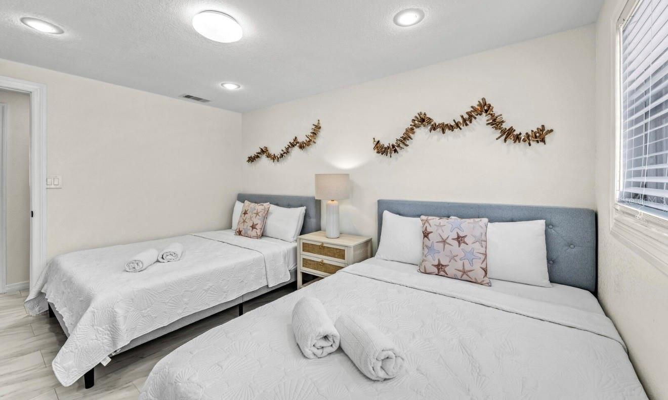 578 COMPANION WAY — photo 48