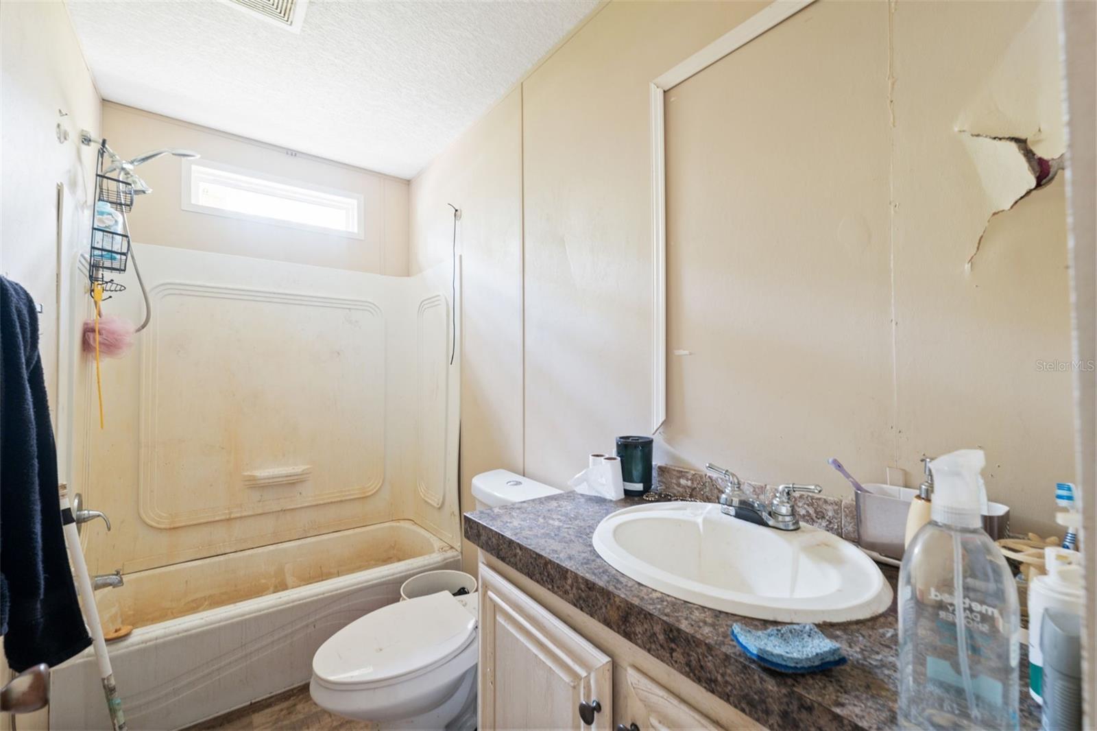 17221 NICKS DR — photo 17