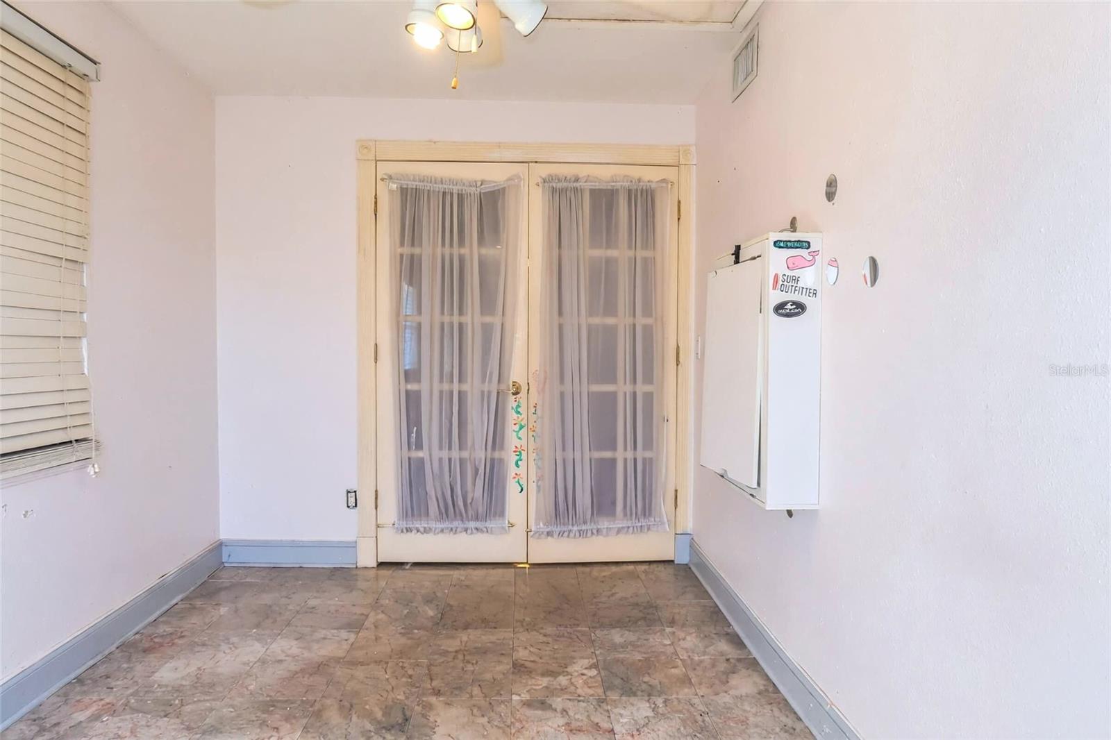 303 LAGOON DR — photo 16