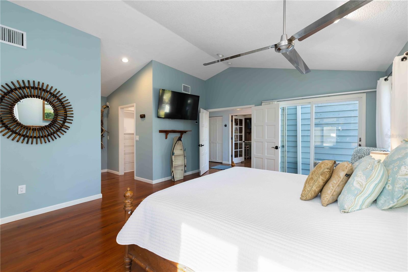 6680 GULF OF MEXICO DR — photo 94