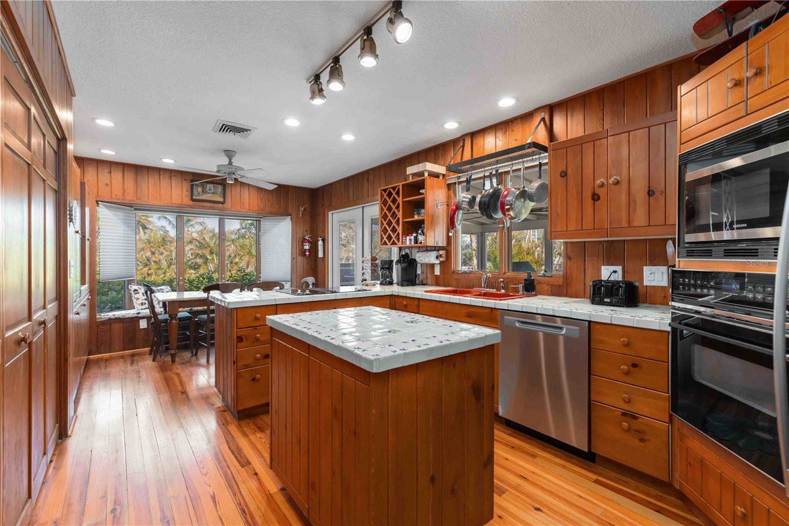 6680 GULF OF MEXICO DR — photo 83