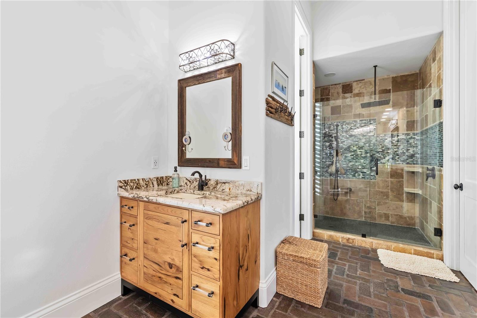 6680 GULF OF MEXICO DR — photo 27