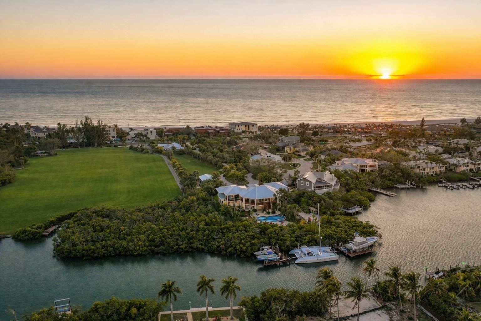 6680 GULF OF MEXICO DR — photo 4