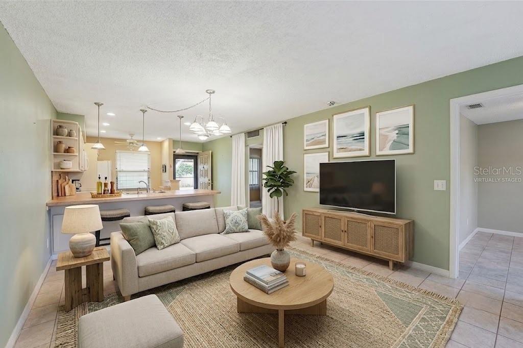 4800 LAKE VILLA DR — photo 8