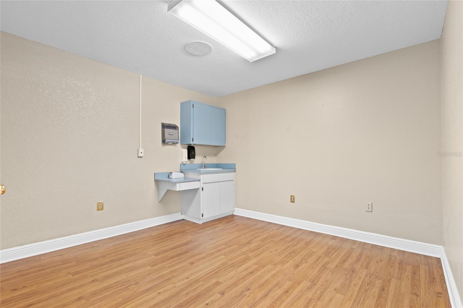 1200 S PINELLAS AVE — photo 18