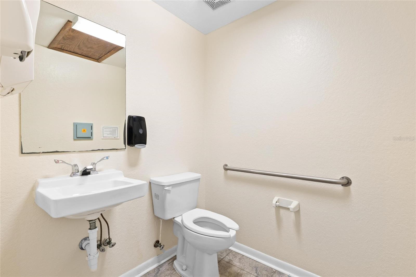 1200 S PINELLAS AVE — photo 15
