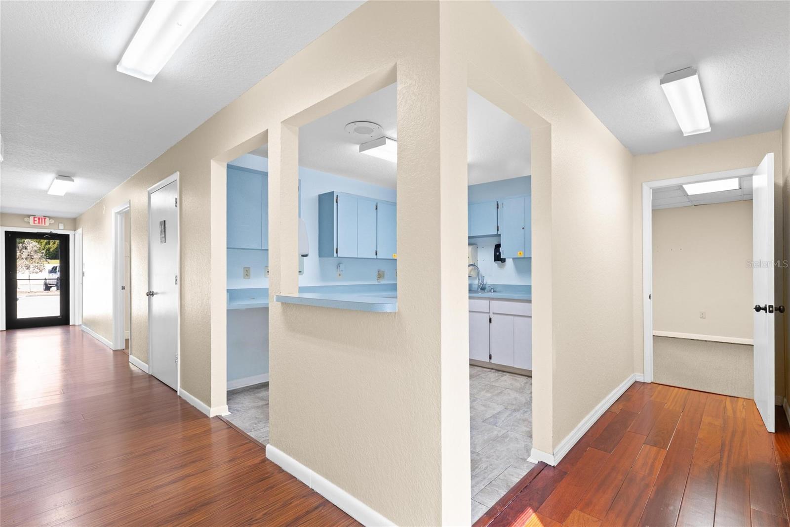 1200 S PINELLAS AVE — photo 13
