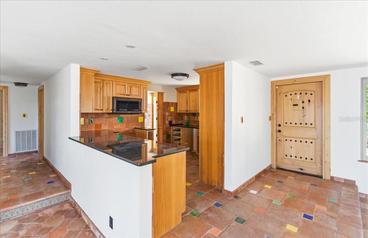 834 JUNGLE QUEEN WAY — photo 21