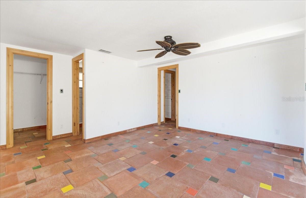 834 JUNGLE QUEEN WAY — photo 38