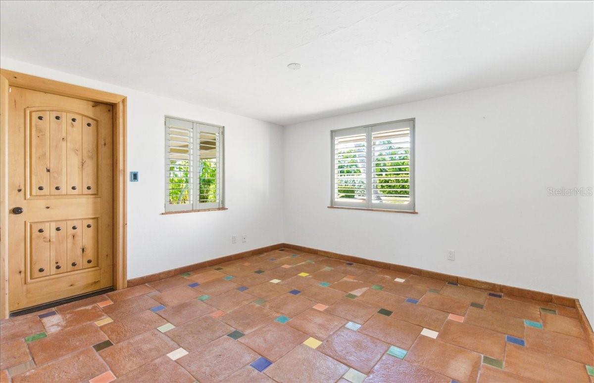 834 JUNGLE QUEEN WAY — photo 32