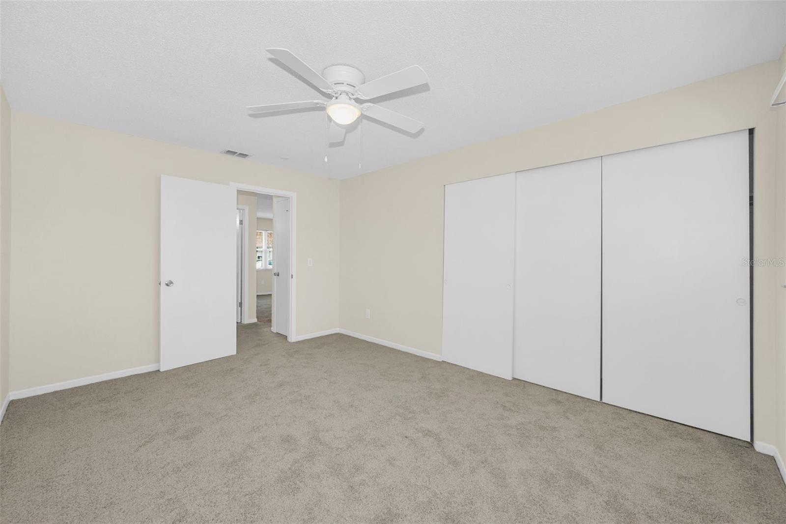8315 BURGUNDY DR N #8315 — photo 17