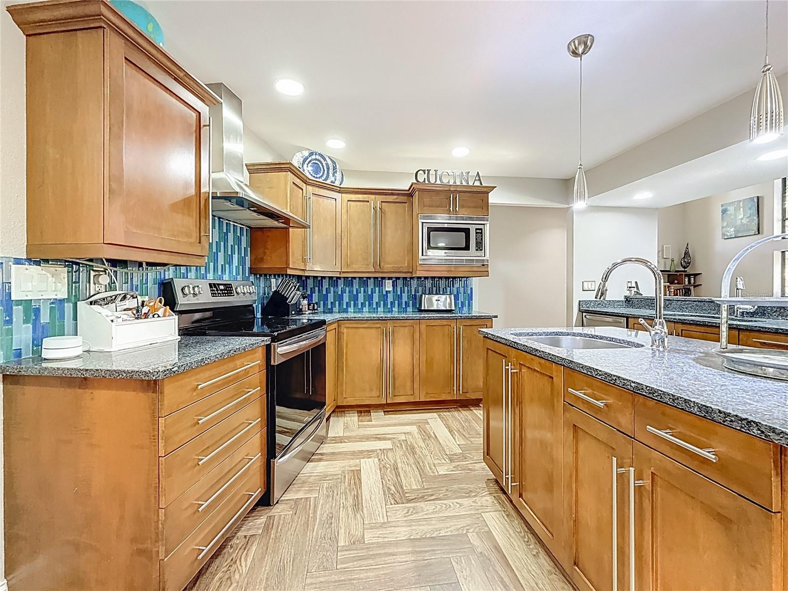 50 WILLOWOOD LN — photo 15