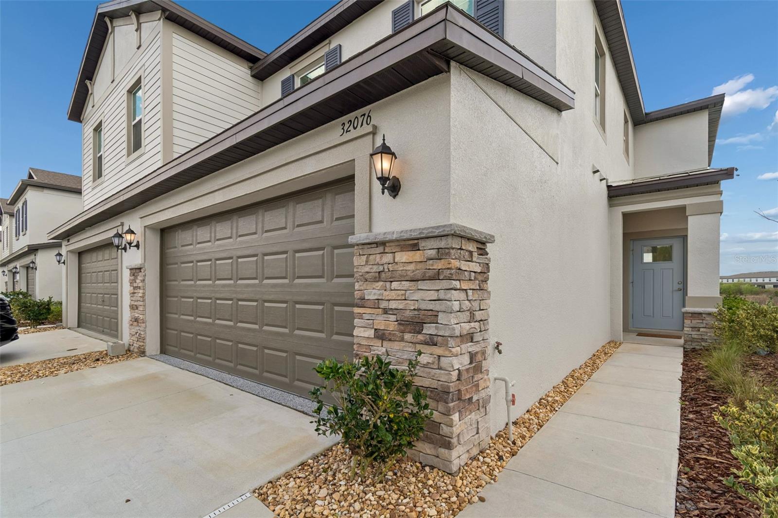 32076 POP ASH PL — photo 2