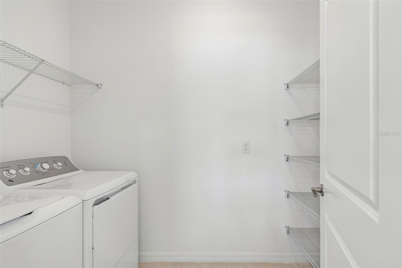 32076 POP ASH PL — photo 22