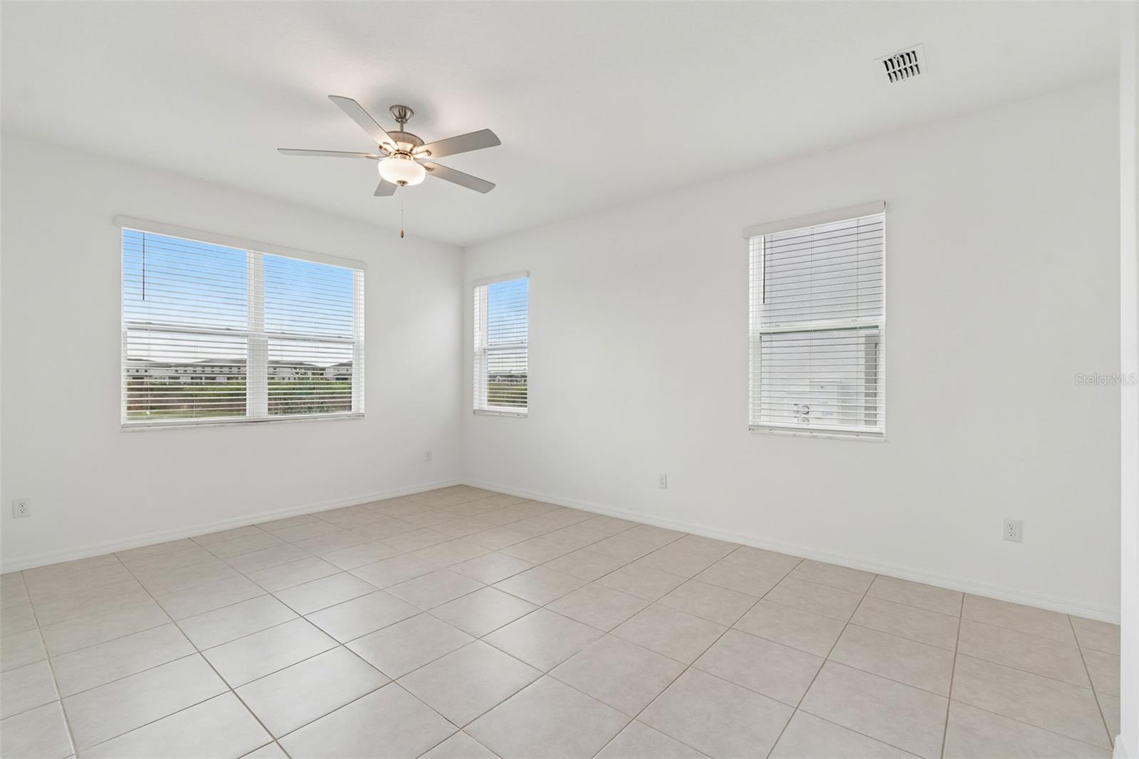 32076 POP ASH PL — photo 13