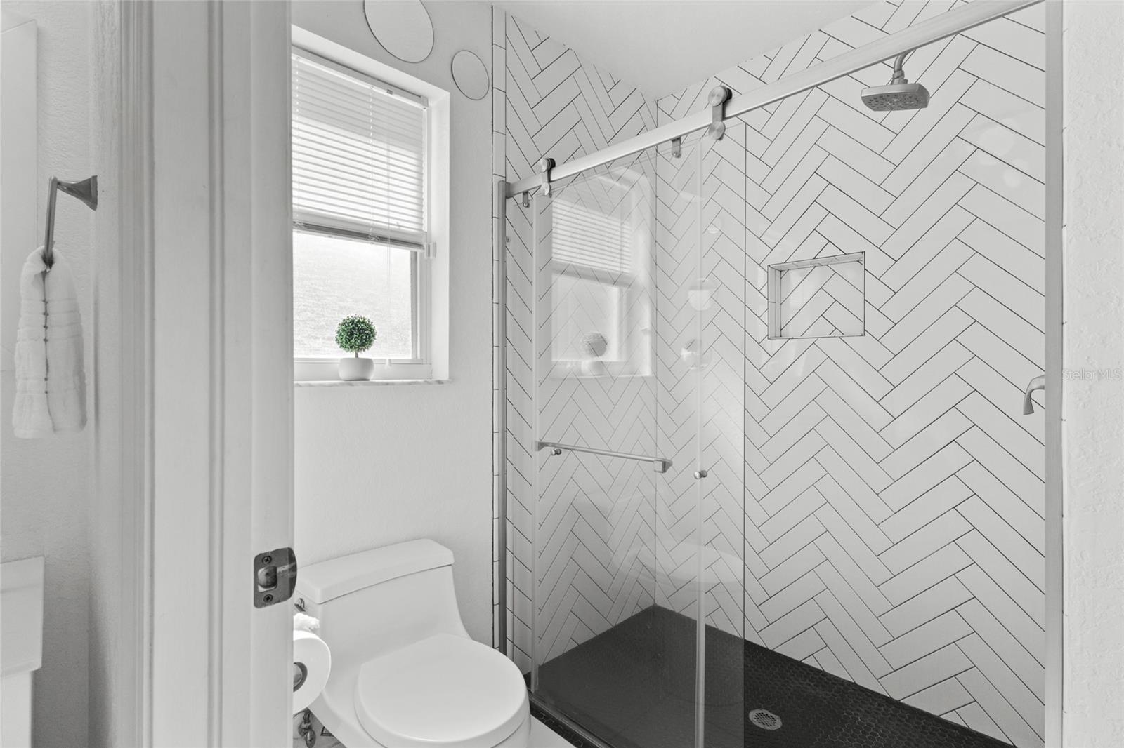 3620 CANDIA AVE — photo 20