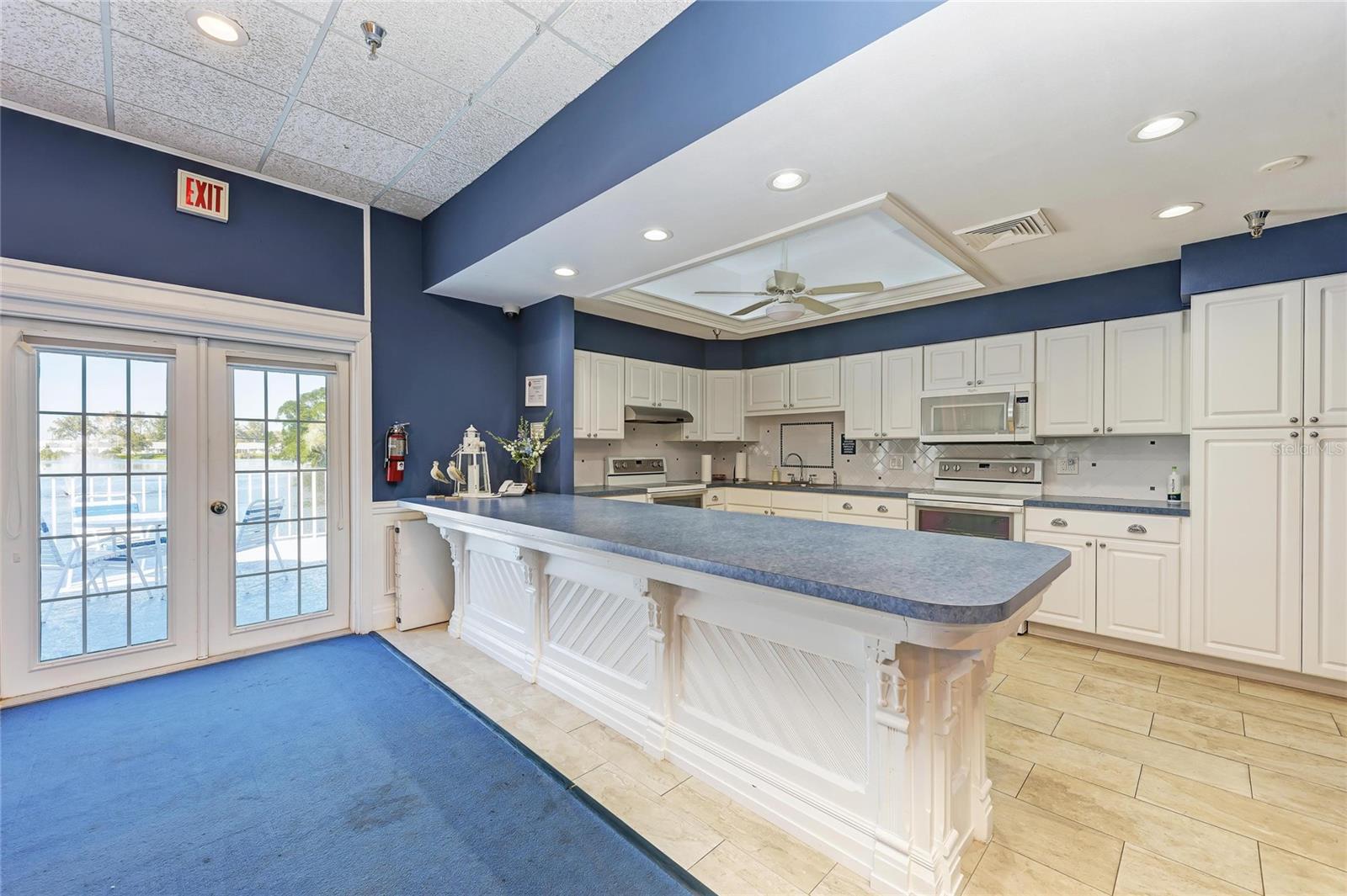 9417 KINGSTON DR #9417 — photo 49