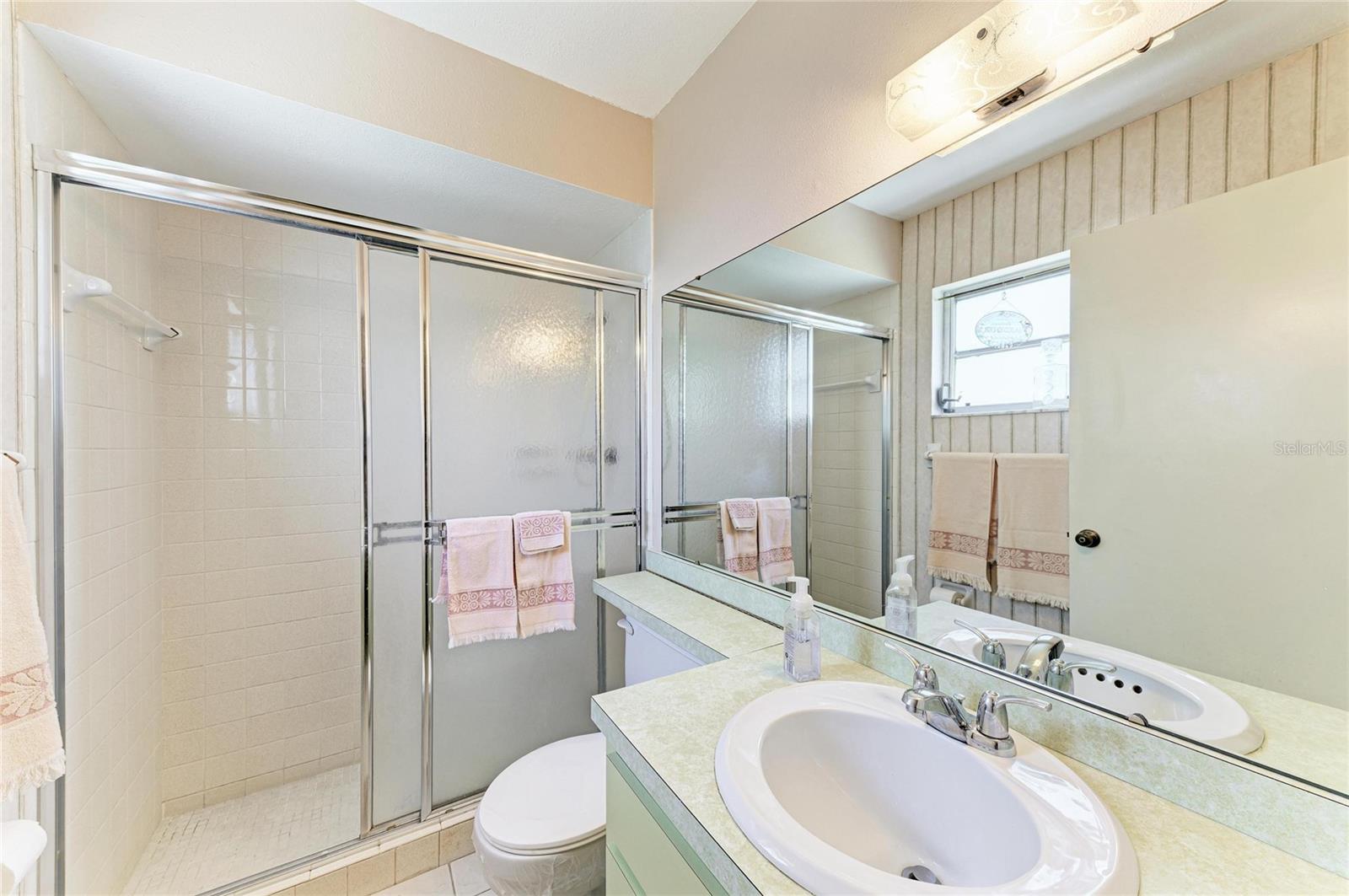 9417 KINGSTON DR #9417 — photo 25