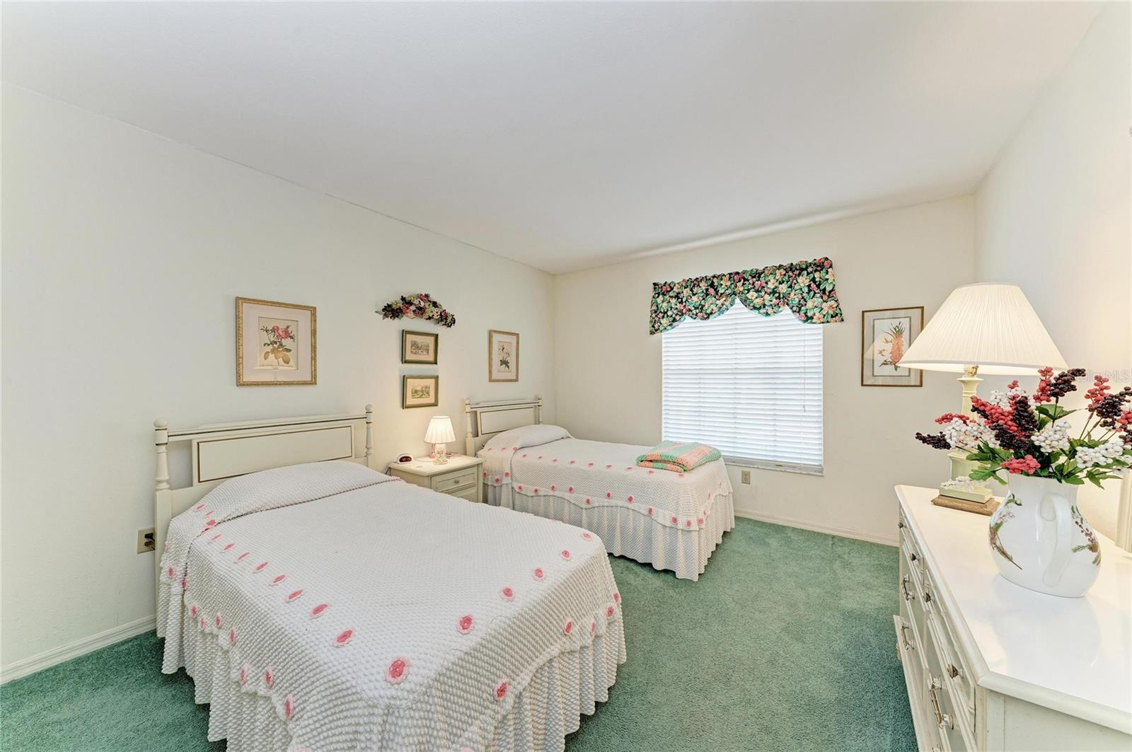 9417 KINGSTON DR #9417 — photo 27