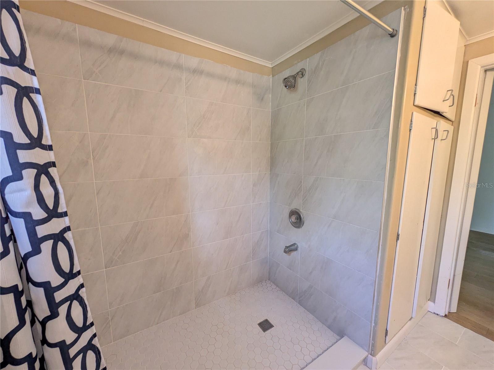 4554 COOPER RD — photo 30