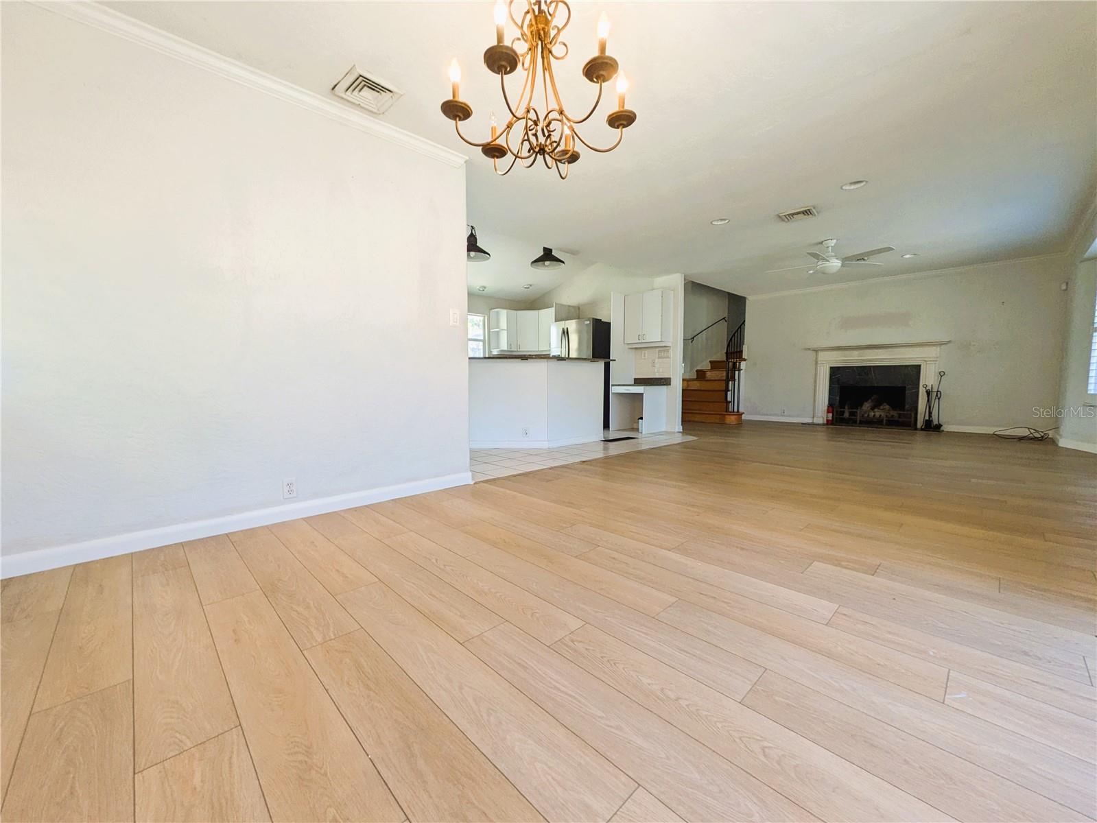 4554 COOPER RD — photo 11