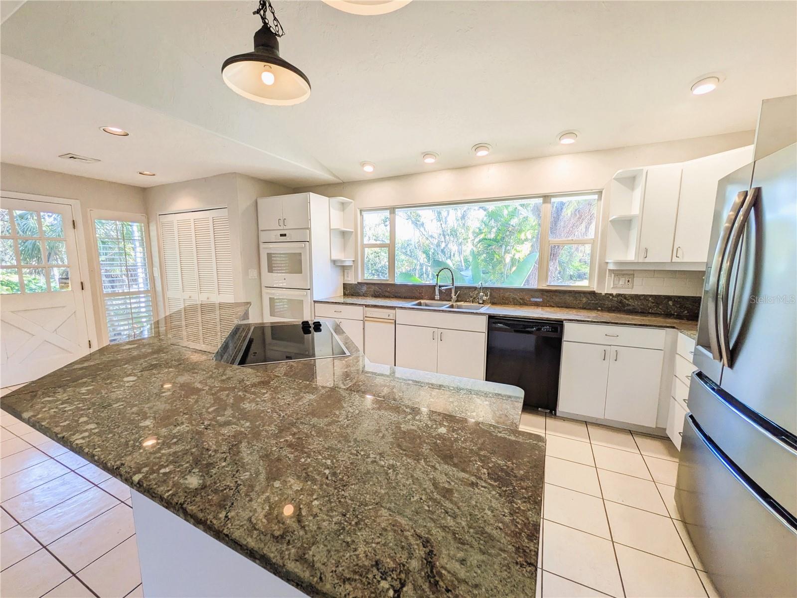 4554 COOPER RD — photo 7