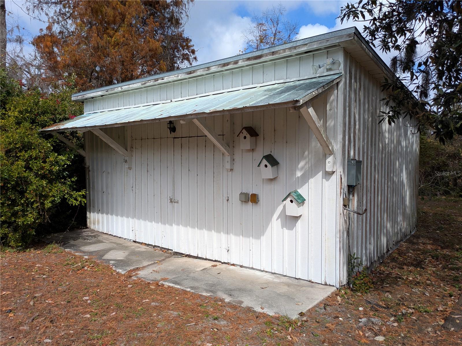 4554 COOPER RD — photo 36