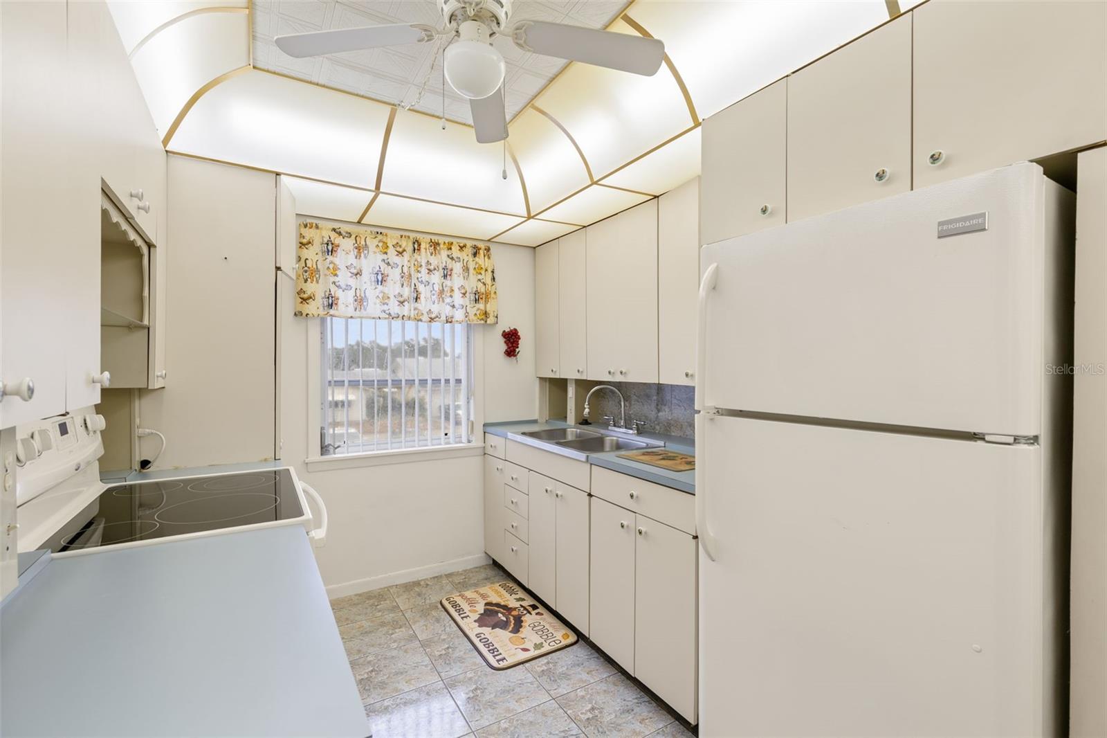 3275 37TH WAY S #D — photo 10