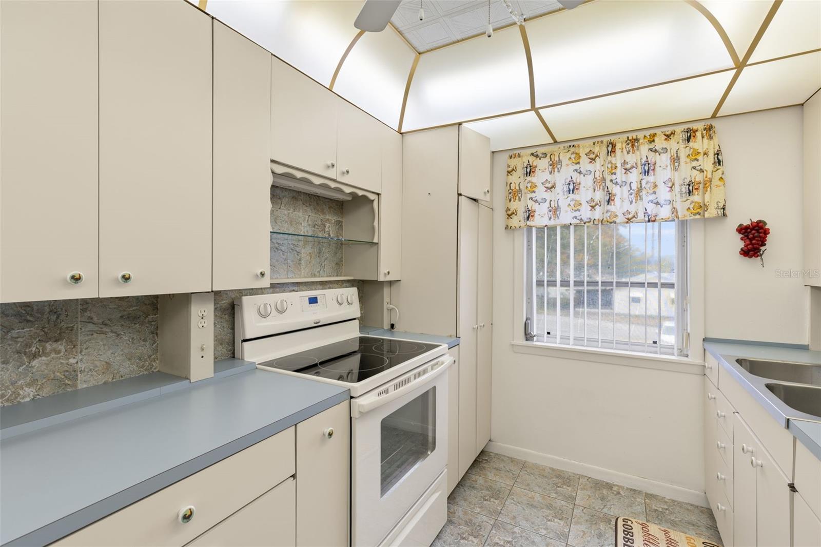 3275 37TH WAY S #D — photo 11